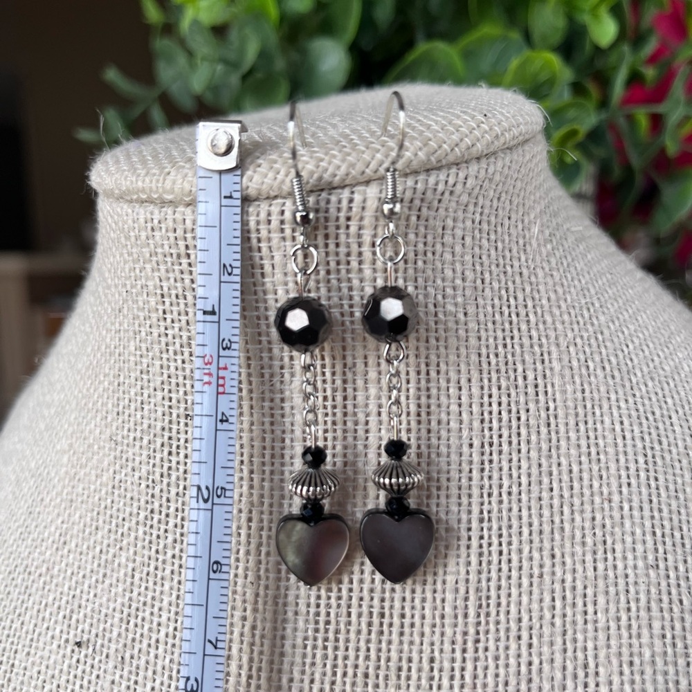 🖤Handmade Earrings 🖤 - Picture 9 of 10